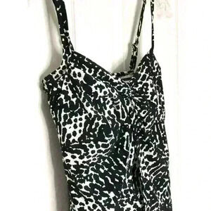 Lands' End tankini top size 10 adjustable straps built in bra animal print black